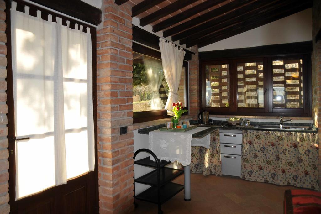 Agriturismo La Bicocca - Apt. "Il Leccio" Castel Rigone 外观 照片
